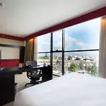 Hotel Hilton Garden 4*