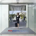 Hilton Garden Hotel 4*