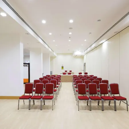 Hilton Garden Hotel