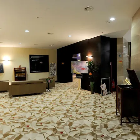 Hilton Garden ليتشي