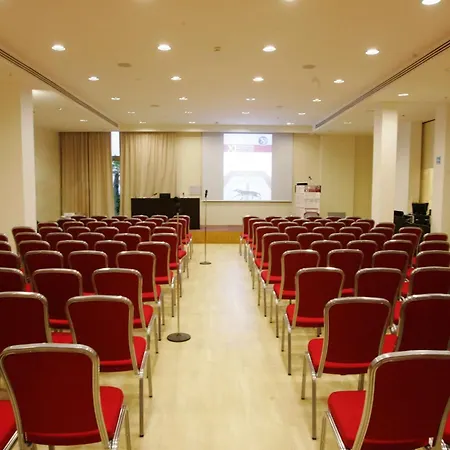 ホテル Hilton Garden レッチェ