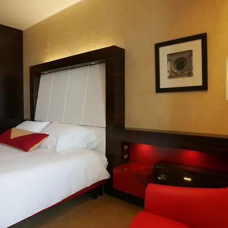 Hilton Garden ホテル 4*