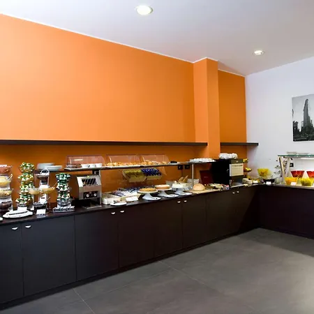 Hotel Hilton Garden 4*