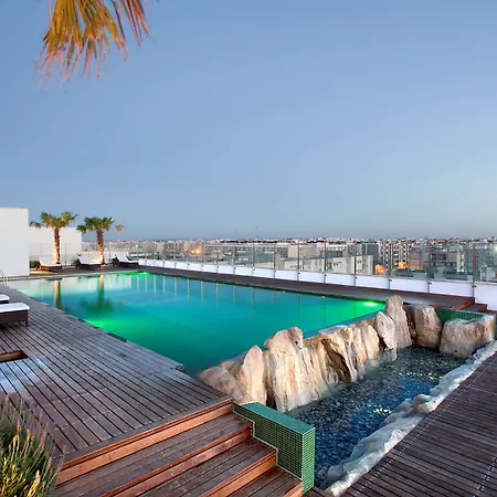 Hilton Garden 4*