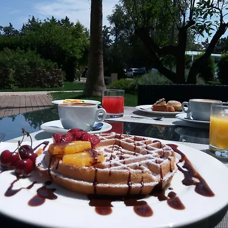 Hotell Hilton Garden