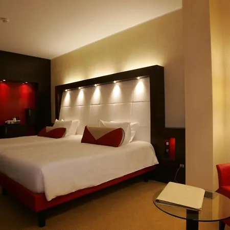 Hilton Garden 4*