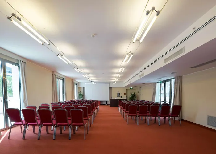 Hilton Garden