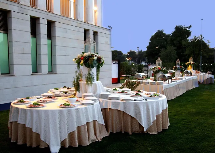 Hilton Garden 4*