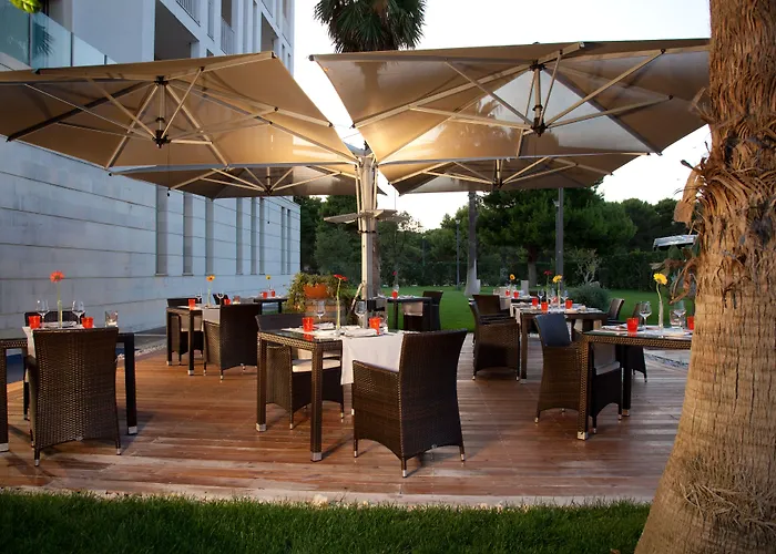 Hilton Garden Otel 4*